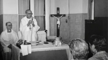 Jorge-Bergoglio-Novicios